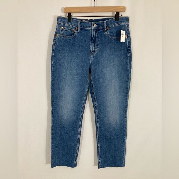 Gap Jeans Women’s 12 Short Blue Denim Mid Rise Slim Fit Raw Hem Vintage Style - Picture 2 of 13